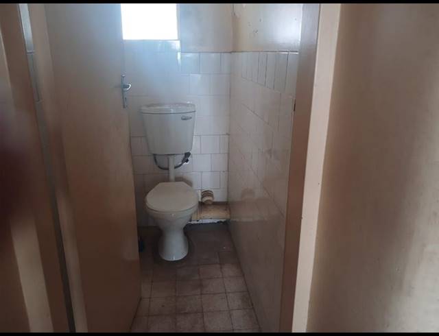 2 BEDROOM APARTMENT FOR SALE IN HILLBROW